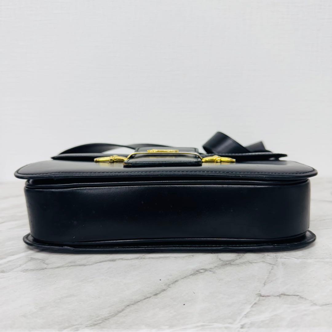 ✨CELINE✨セリーヌ✨馬車金具✨レザー✨ショルダーバッグ✨