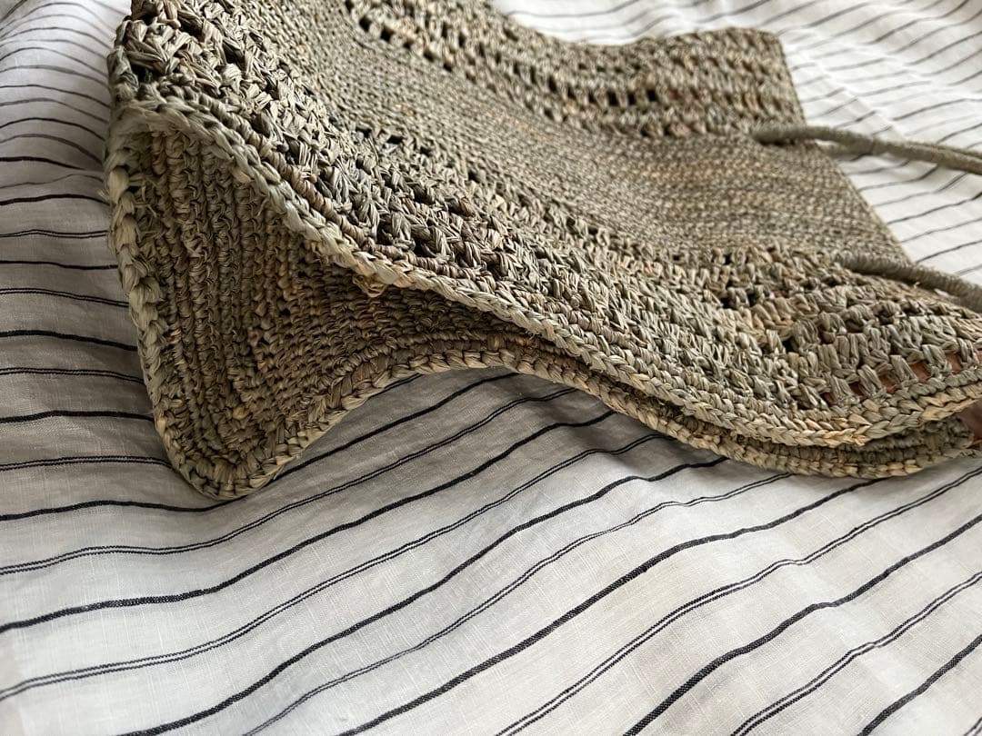 IENA購入　スクエア　ラフィアバッグ