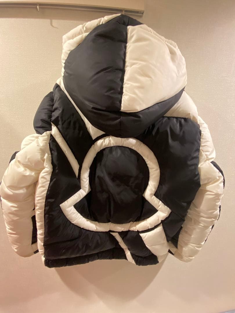 専用 モンクレールジーニアス クレイグ・グリーン ナイロンジャケット