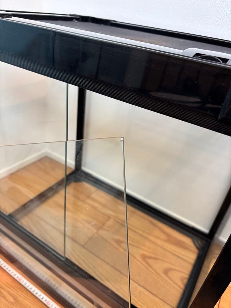 爬虫類飼育ガラスケージ 60✖️60✖️45cm 新潟