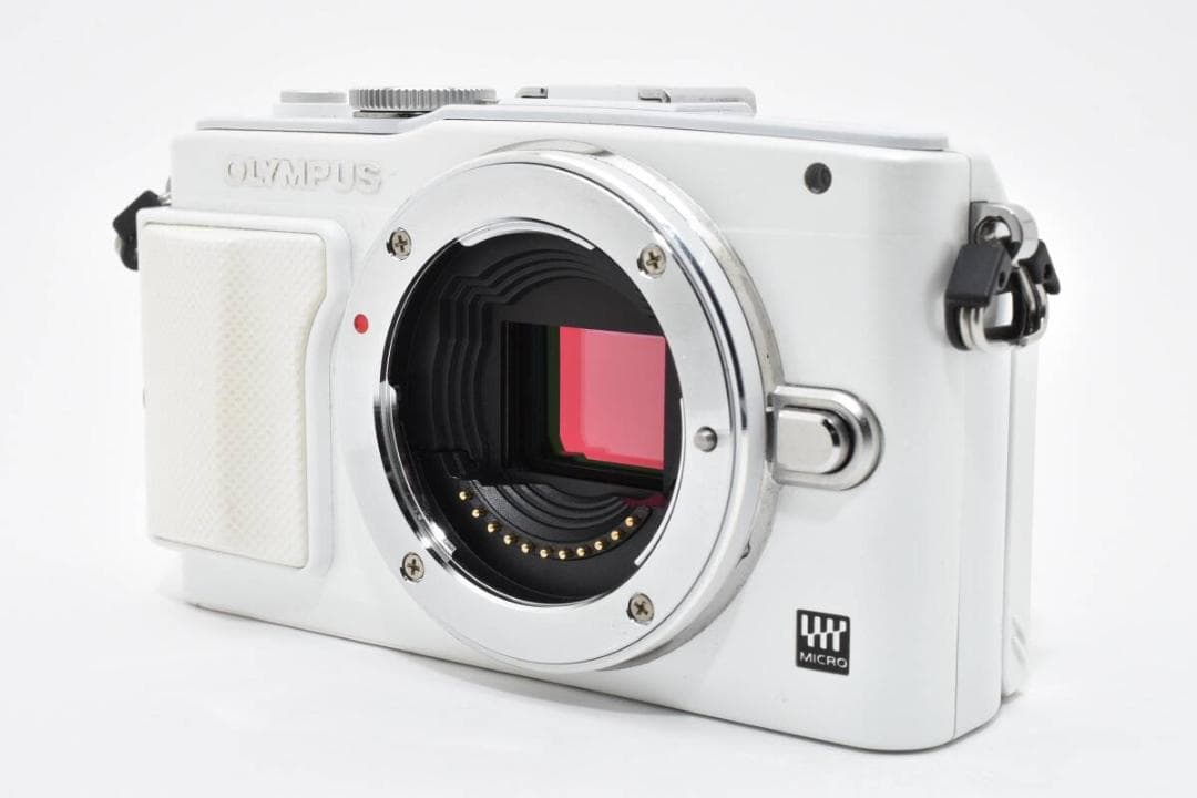 【良品】OLYMPUS PEN Lite E-PL6 【手振れ補正良好】