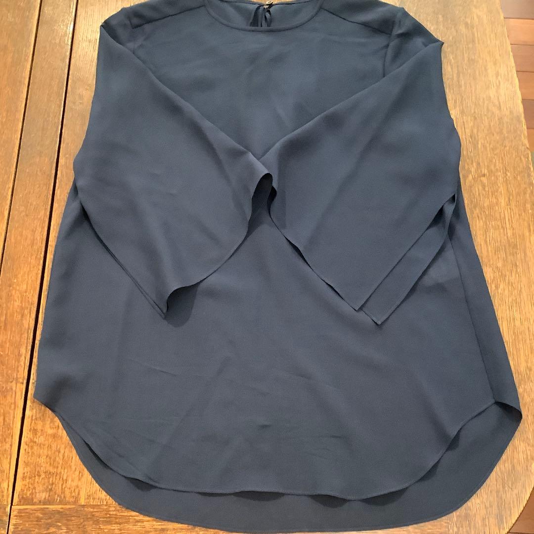 MIKAKO NAKAMURA ネイビーシルクブラウス　銀座和光　サイズ38