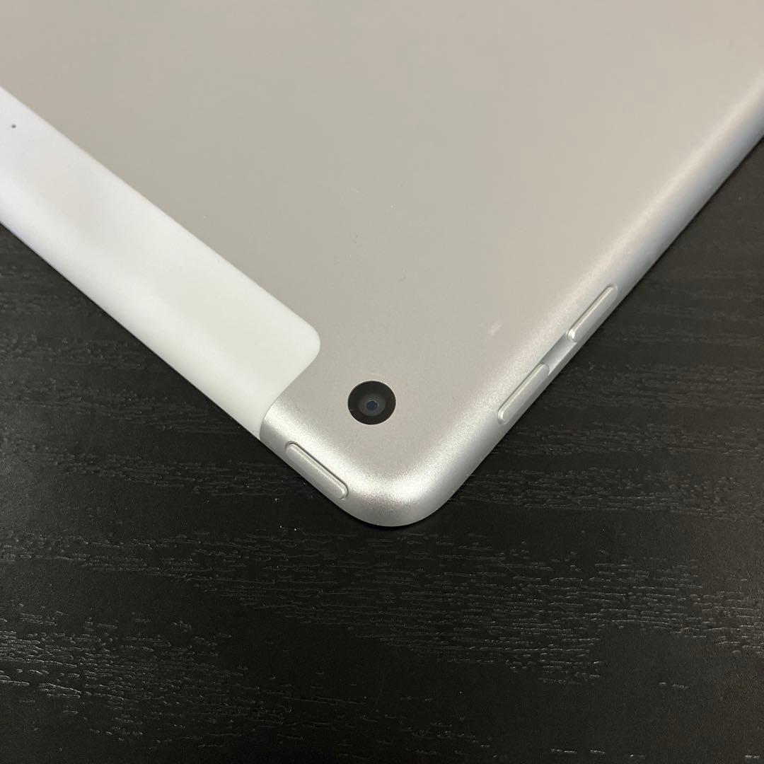 Apple iPad 第5世代 32GB シルバー
