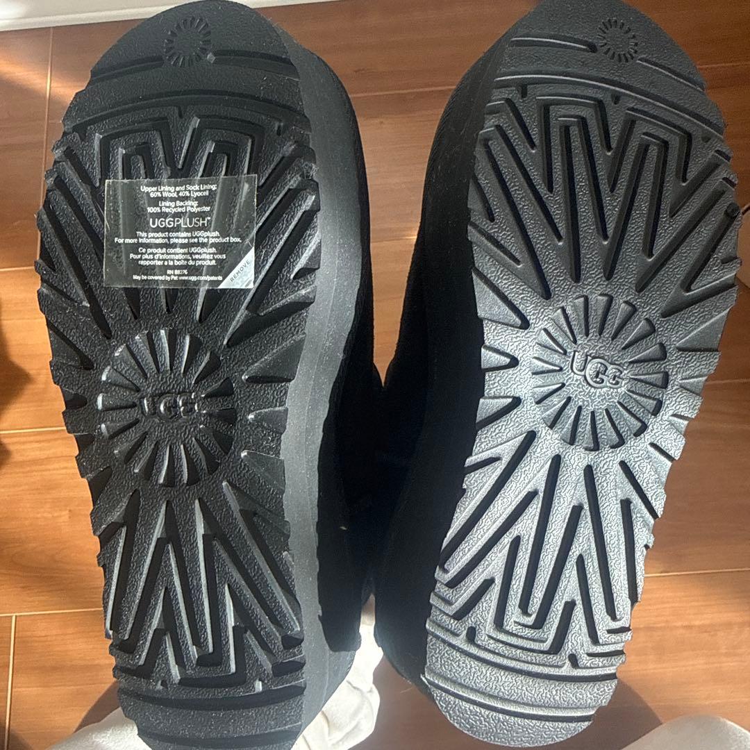 UGG 黒 ウルトラミニ　厚底