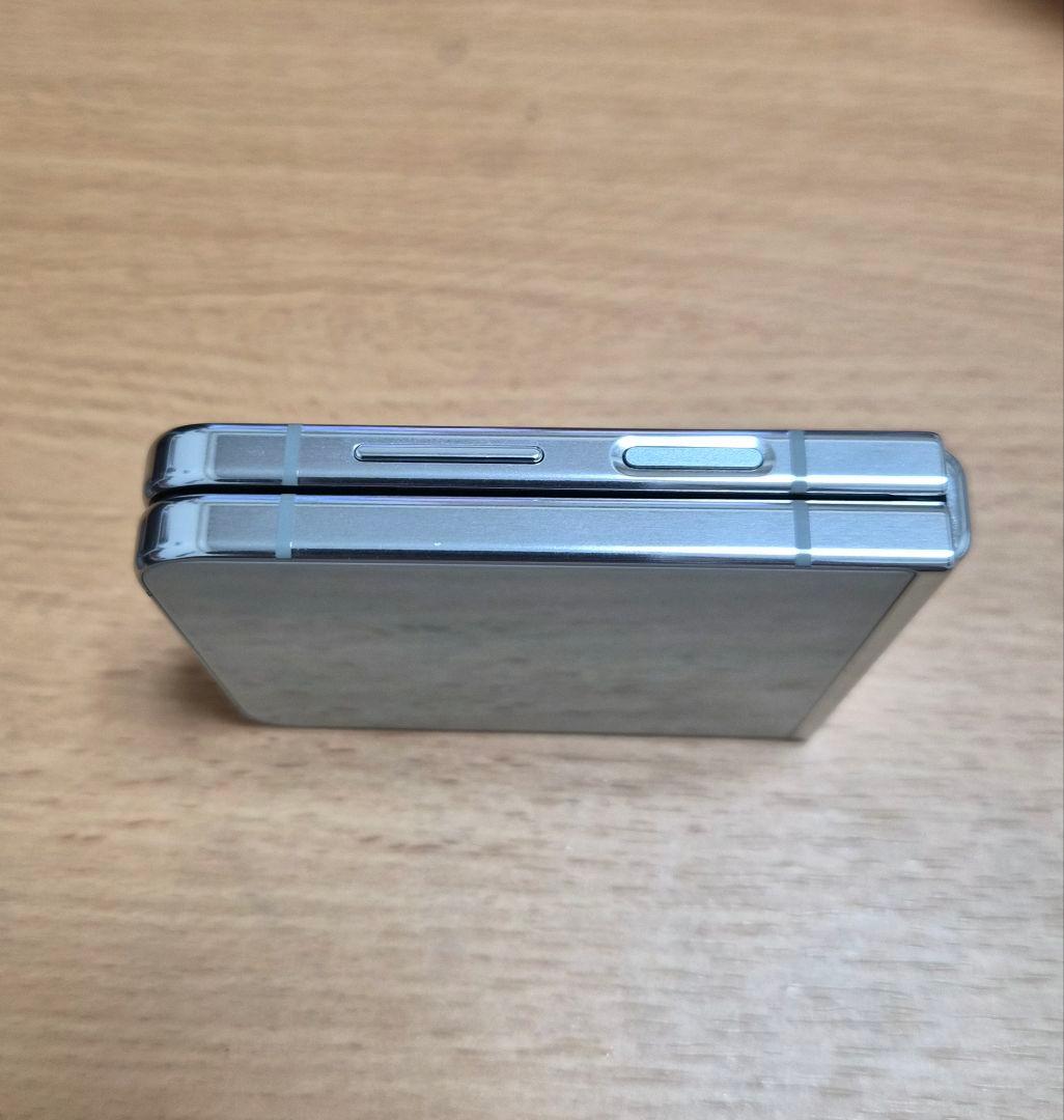 Galaxy z flip 5 国内版 256gb ミント