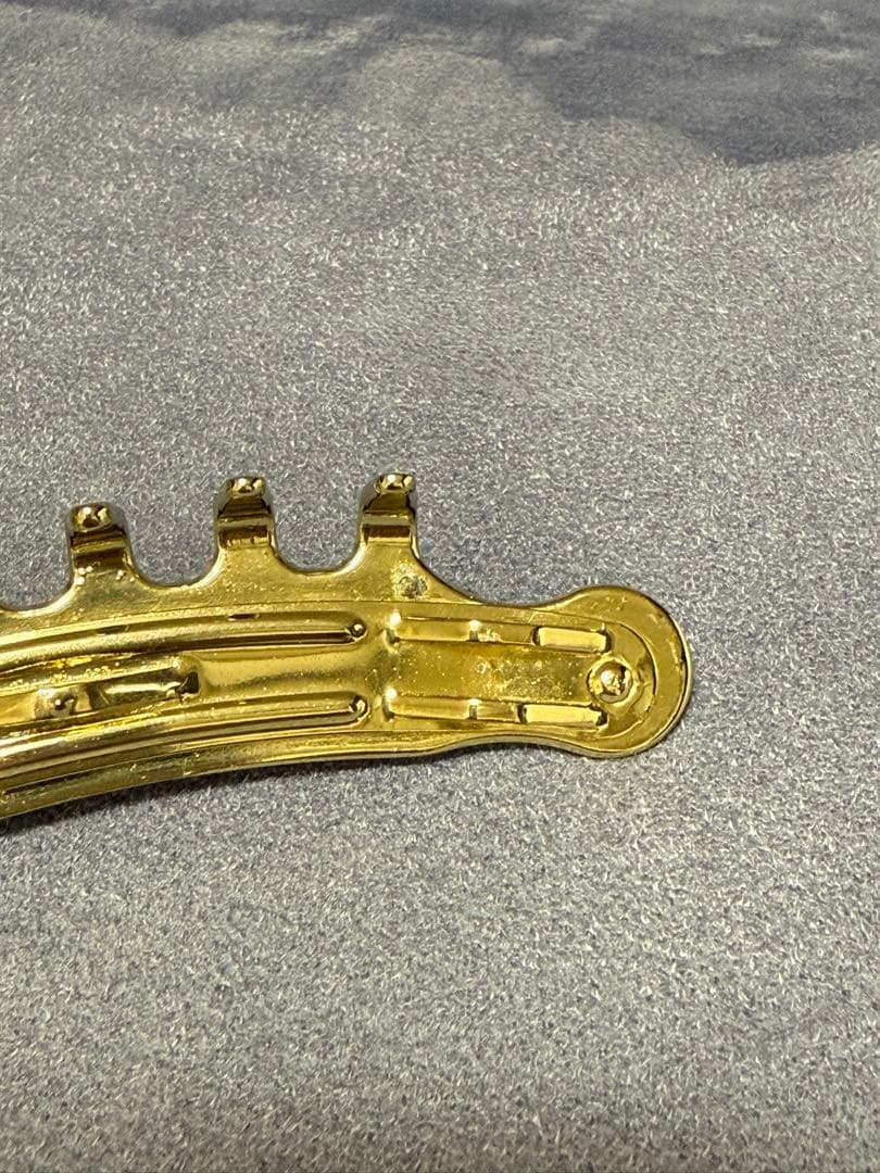 France Luxe（フランス ラックス）、エナメルキャスケード、縦型バレッタ