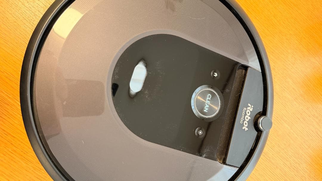 iRobot ルンバ Roomba i7 本体＋自動ゴミ収集機