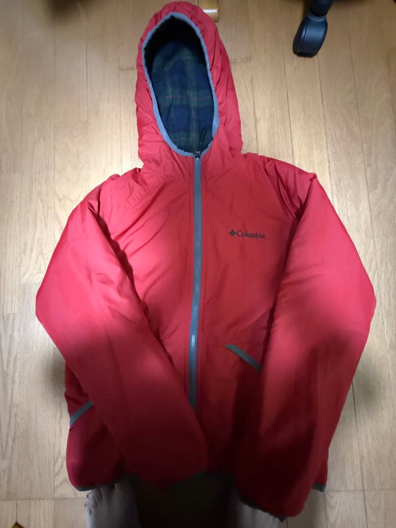め*ん様 Columbia hooded puffer jacket rever