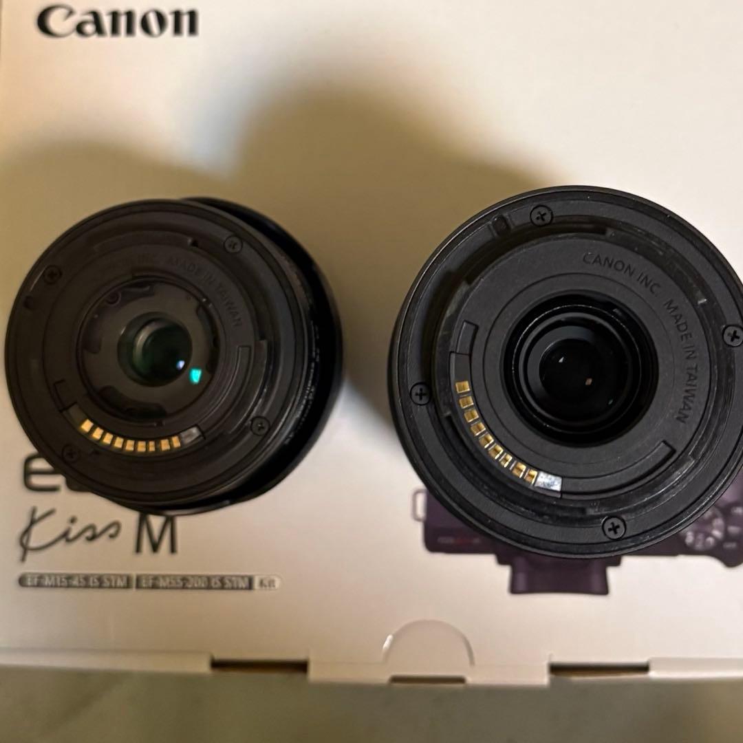 Canon EOS Kiss M ダブルズームキット
