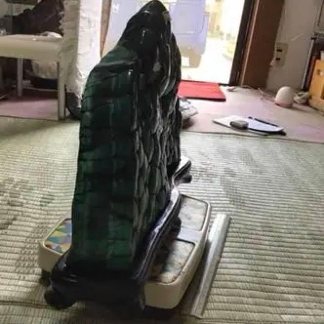 巨大孔雀石マラカイト　　台付