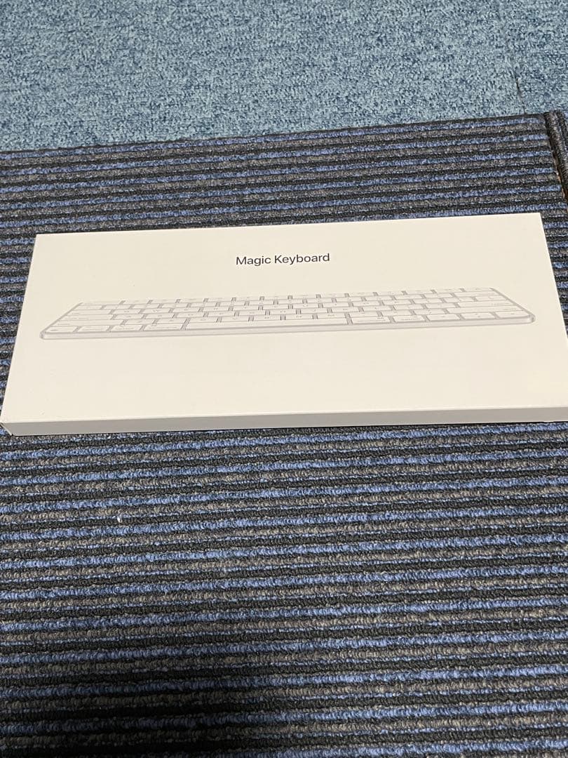 【ほぼ未使用】MacBook Air 13インチ　M2 キーボード・マウス付き