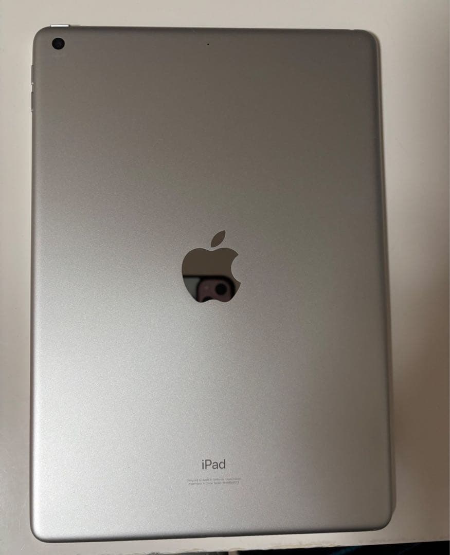 h*R様 Apple iPad (第9世代) 64ギガ