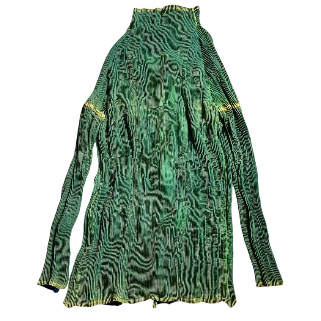 タグ取れ　issey miyake ランダムプリーツ　リバーシブル　カーディガン