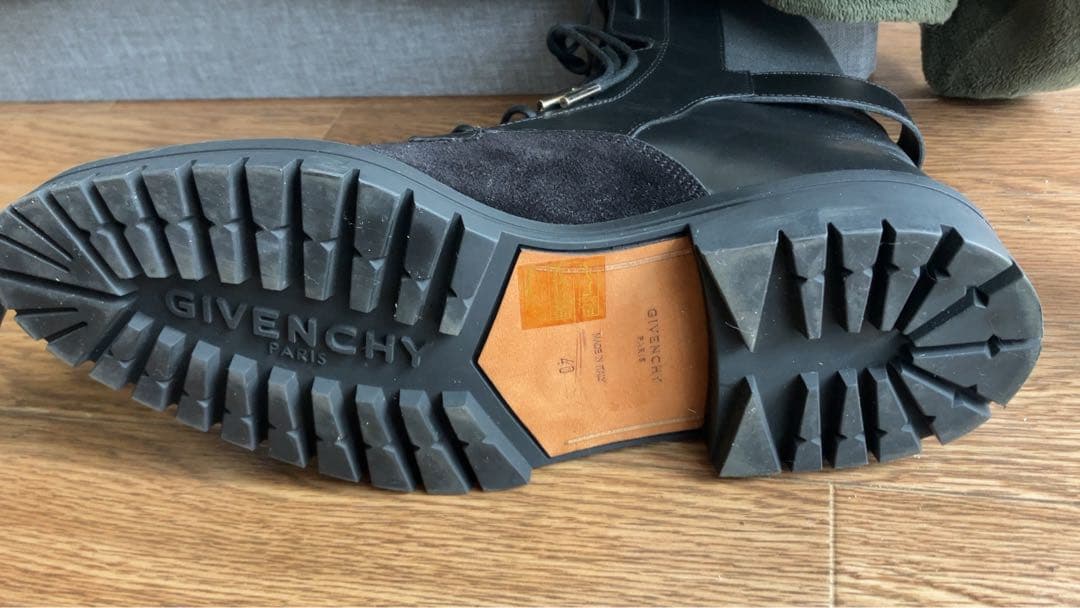 Givenchy レザーレースアップブーツ　EUR40サイズ