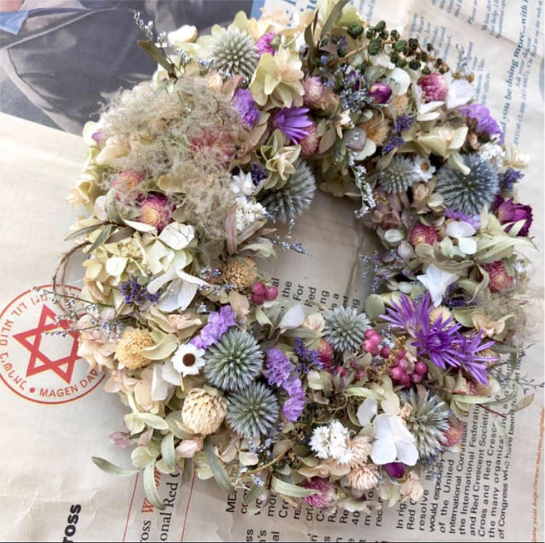 紫陽花と瑠璃玉ちゃんと花々のリース