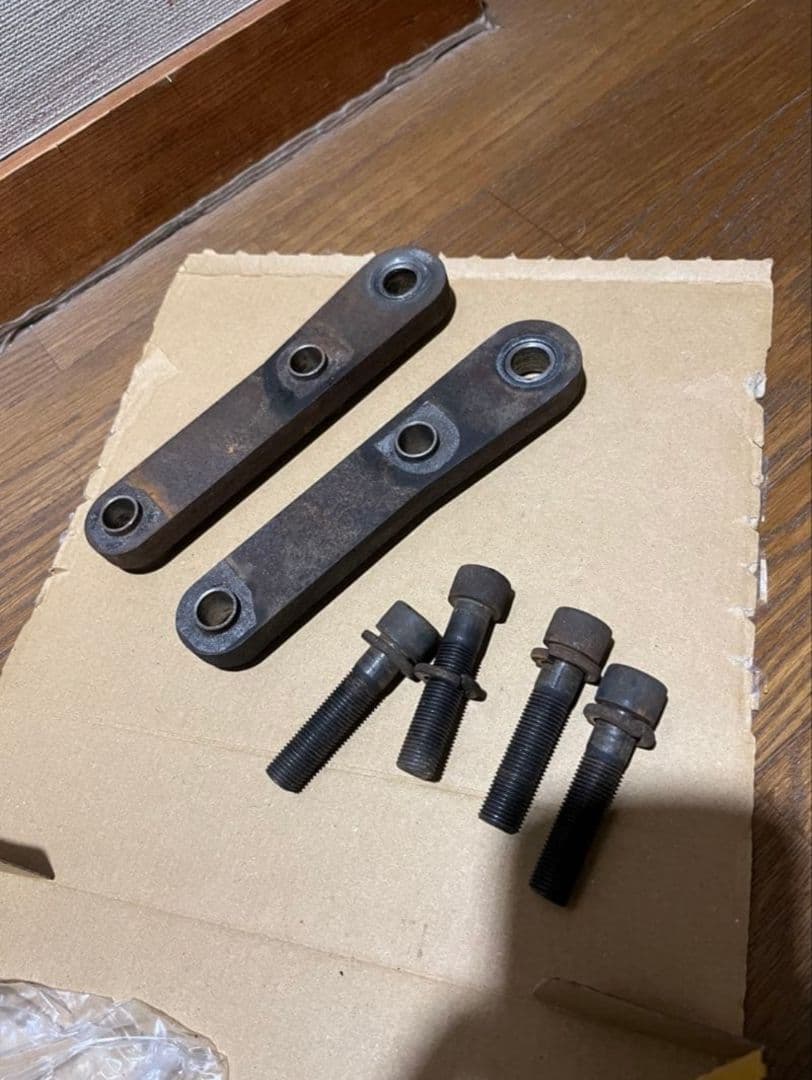 アルテッツァ　ナックル　JZX SXE GXE チェイサー　谷口