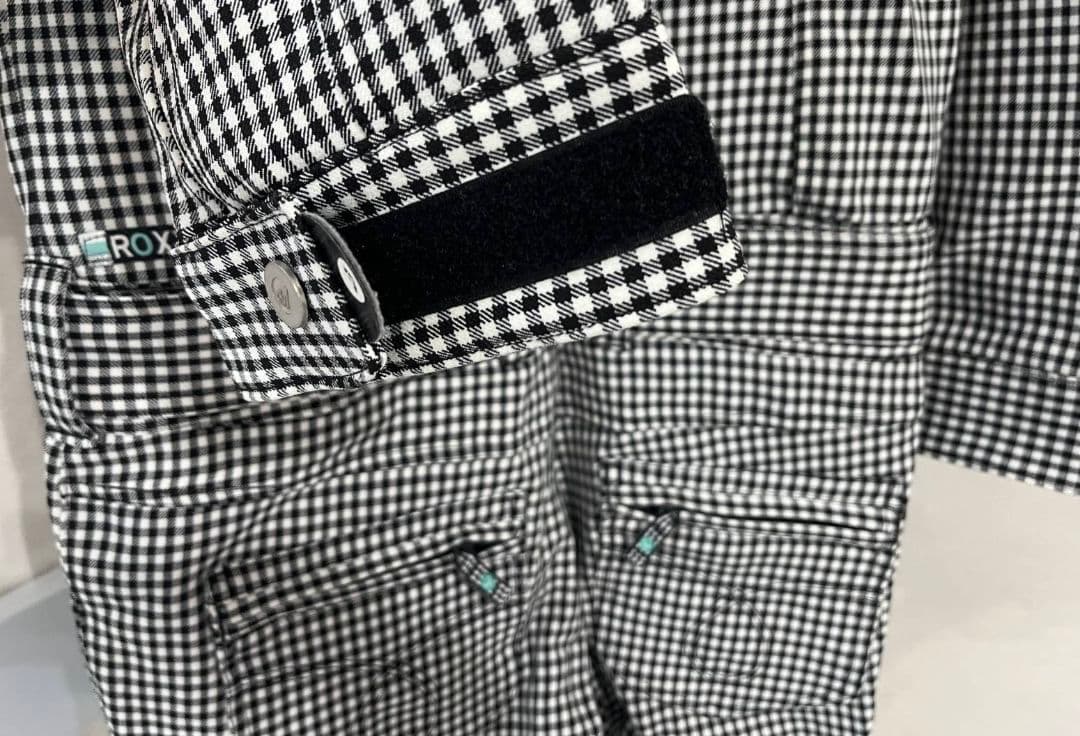 muccです 美品　スノーボード　ウェア　レディース　ROXY　ロキシー