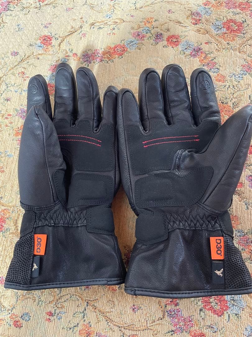 フリュガン グローブ