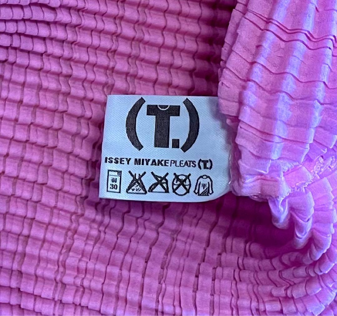 プリーツプリーズ　トップス