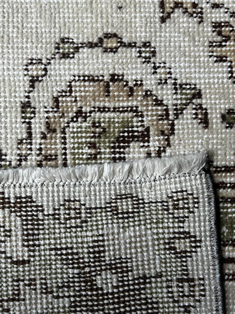 ボタニカル メダリオン　モスグリーン トルコラグ ヴィンテージラグ　雅姫さん