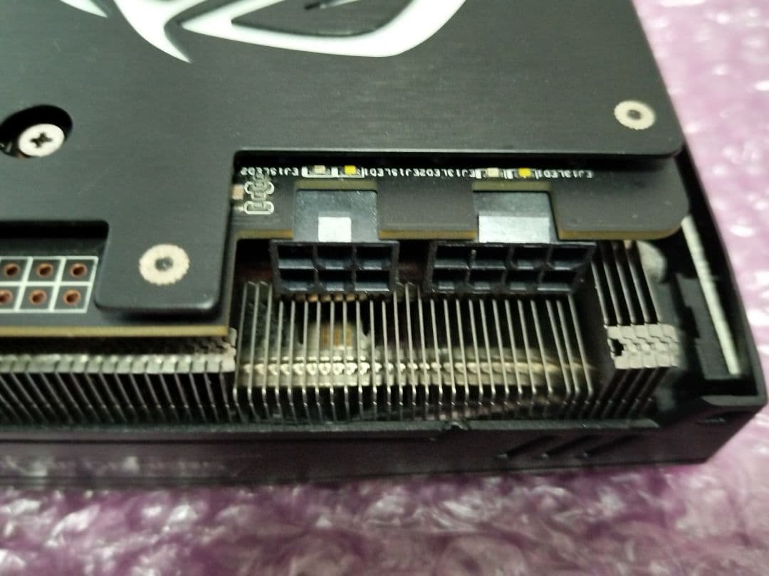 グラフィックボード・グラボ・ビデオカード ASUS STRIX-GTX1080-A8G-GAMING