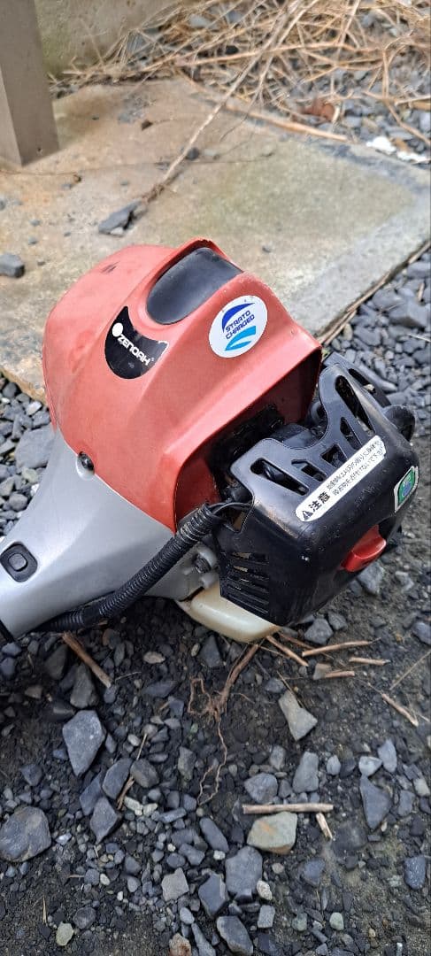 ゼノア　bcz275ロング 刈払機　草刈機