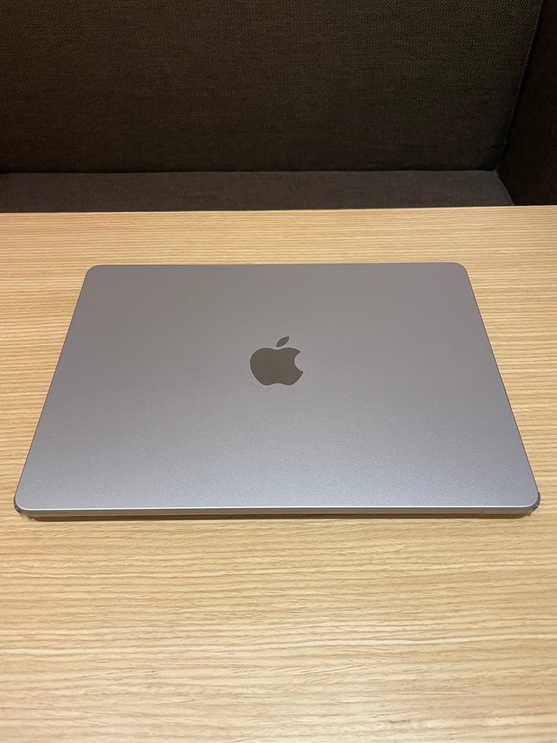 【ほぼ未使用】MacBook Air 13インチ M2スペースグレイ