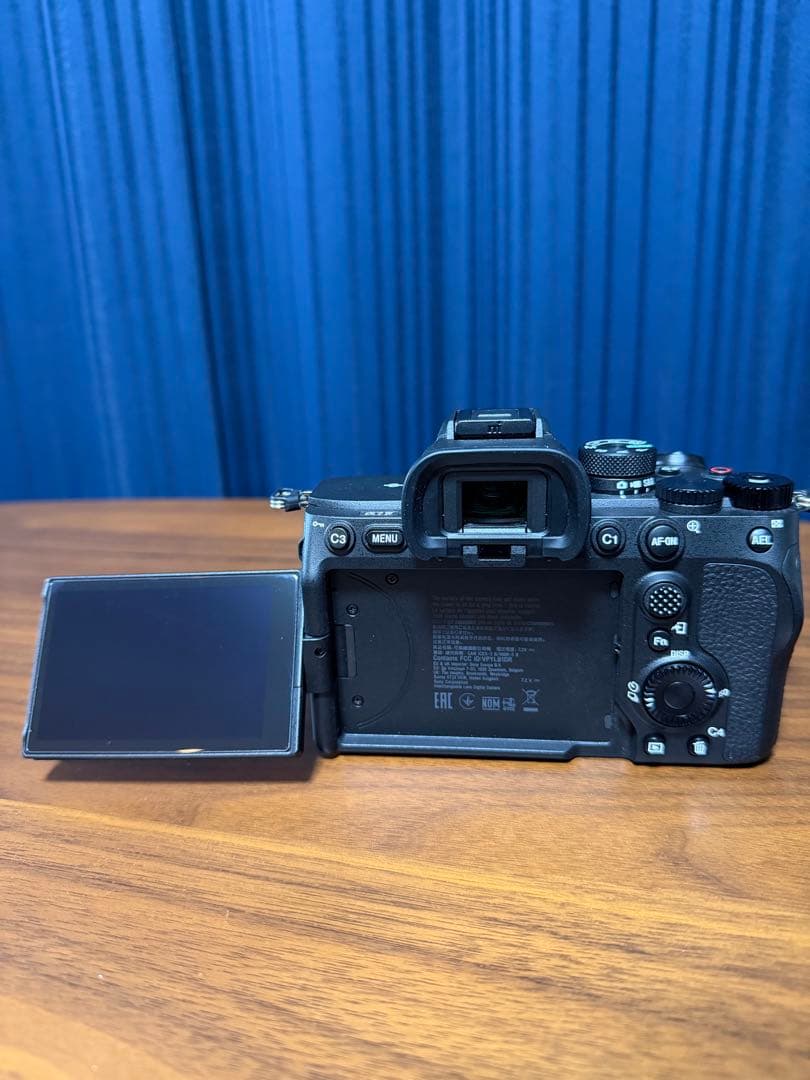 【ゆう】SONY α7IV アルファ7IV ミラーレス一眼 ボディ本体