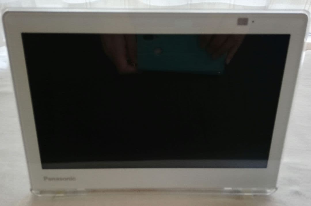 Panasonic 10V型 防水 ポータブルテレビ　ビエラ　UN-10E11