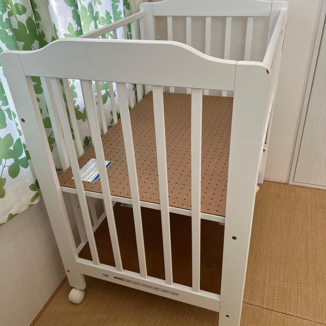KATOJI木製ホワイトミニベビーベッド　早い者勝ち！送料込　60×90サイズ
