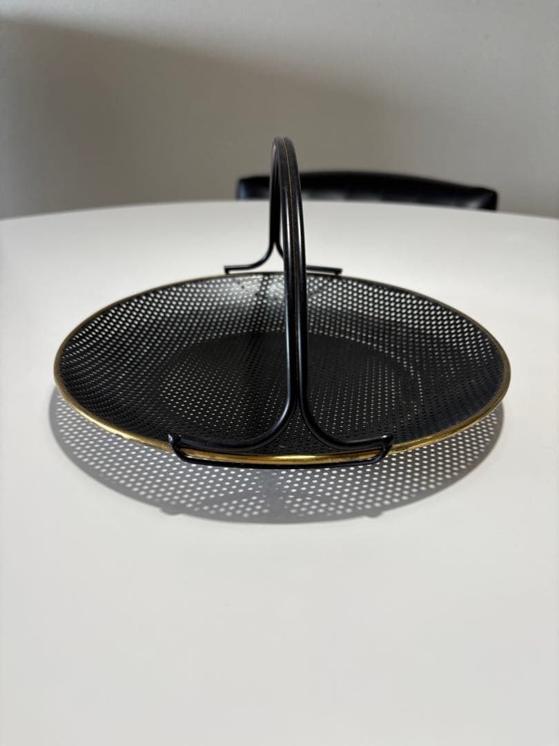 マシューマテゴMathieu Mategoトレイ