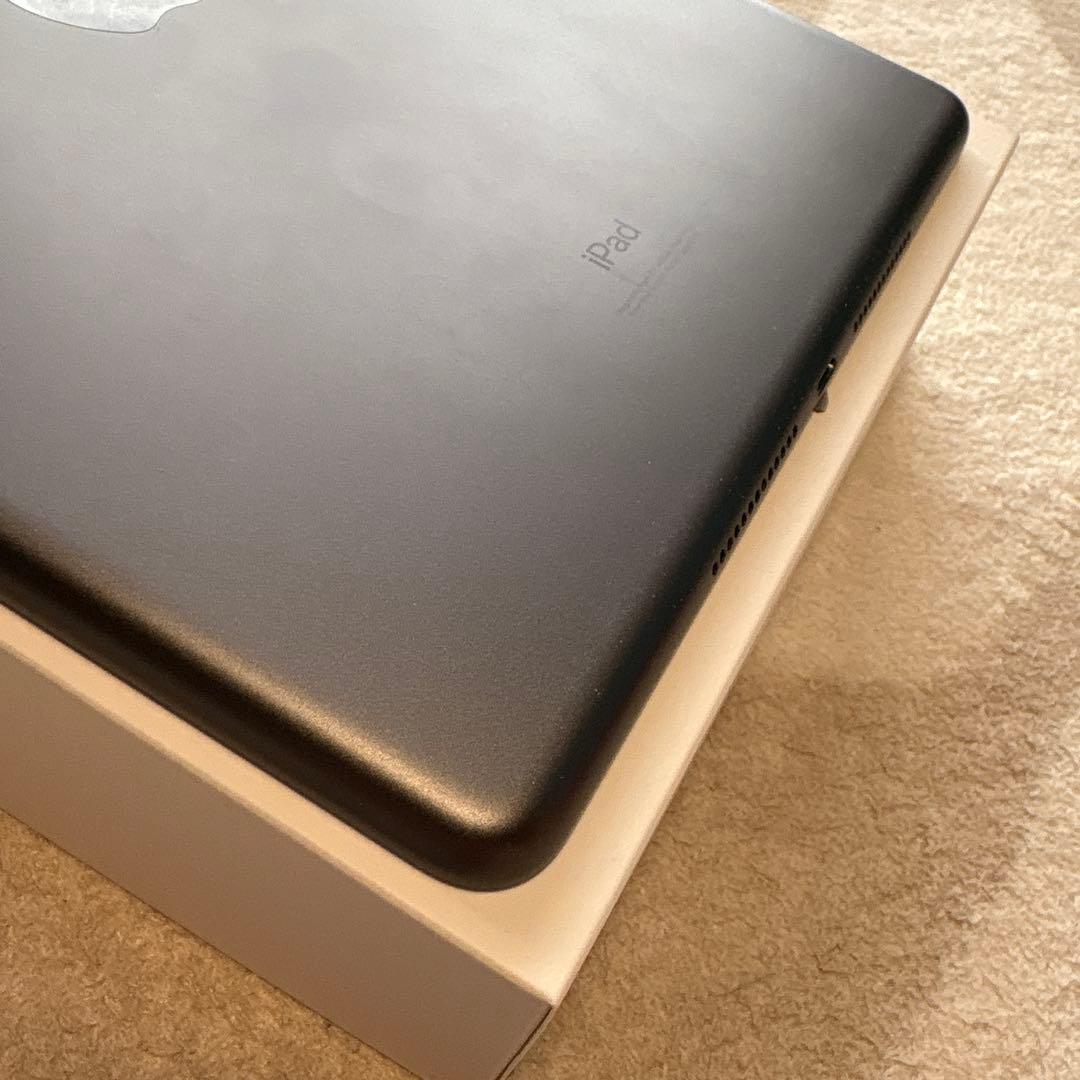 iPad 第9世代 Wi-Fi 64GB スペースグレイ 本体 A2602