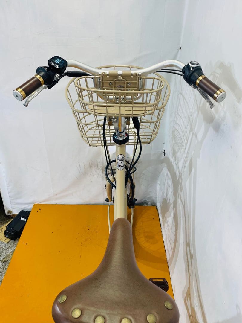 送料無料条件付き BRIDGESTONE イルミオ 24型　電動自転車中古車