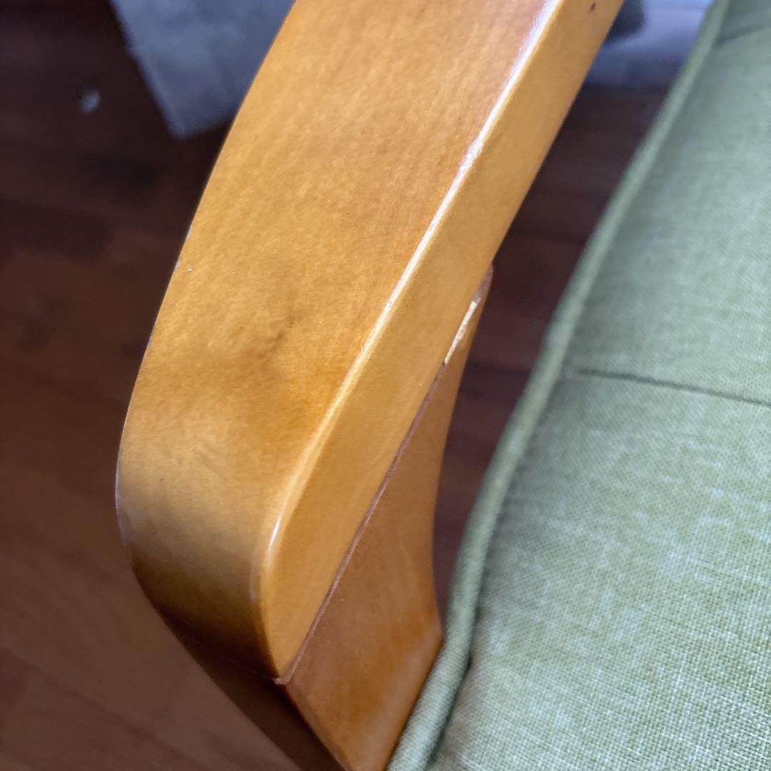 美品】ニトリ 1人掛けソファ ダイニングチェア ルッキ 天然木フレーム グリーン