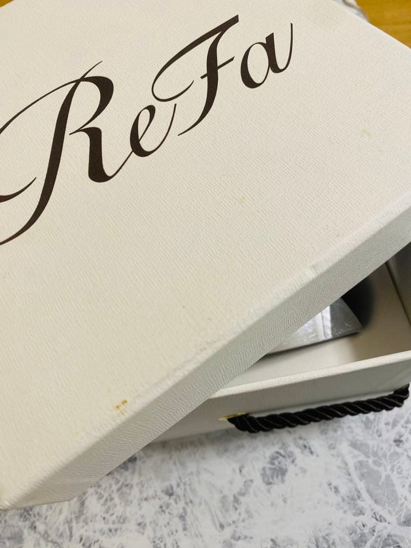 【美品、箱付】Refa リファビューテックヘッドスパ