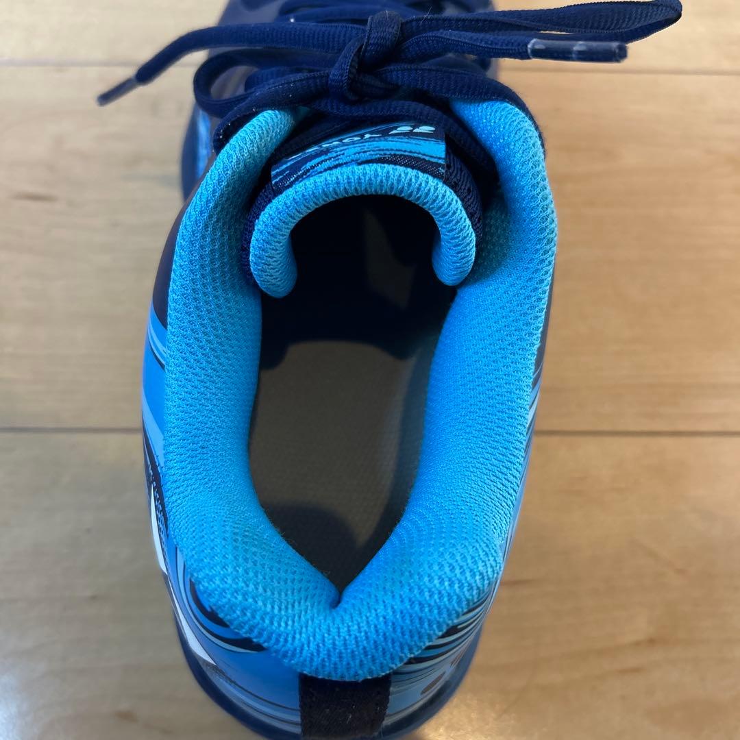 【未使用に近い】ヨネックス パワークッション エアラスダッシュ 27.0cm