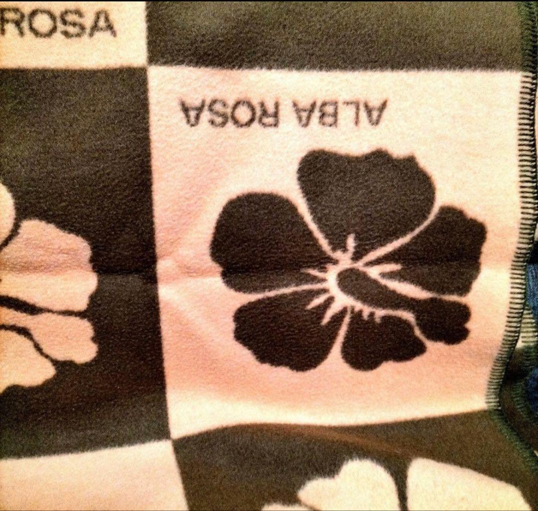 激レア品 未使用 ALBA ROSA 升目柄 毛布・クッションセット