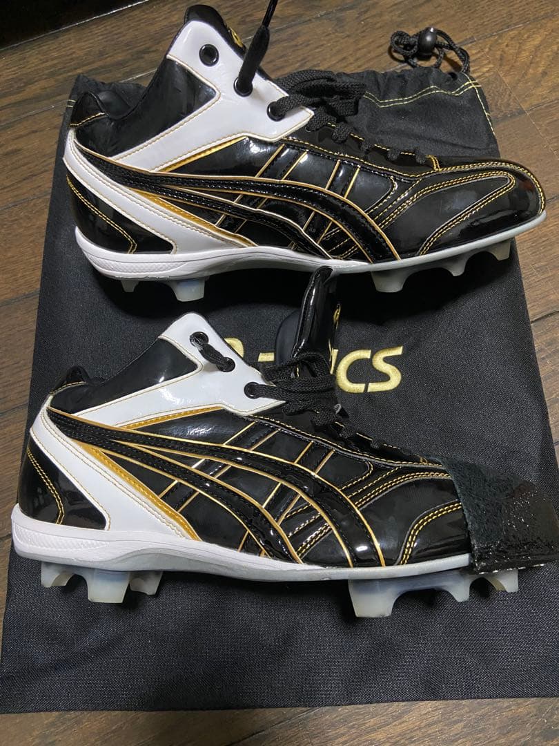 新品未使用 アシックス 野球スパイク（右足P皮底部釘打ちアッパー縫いコバ金）