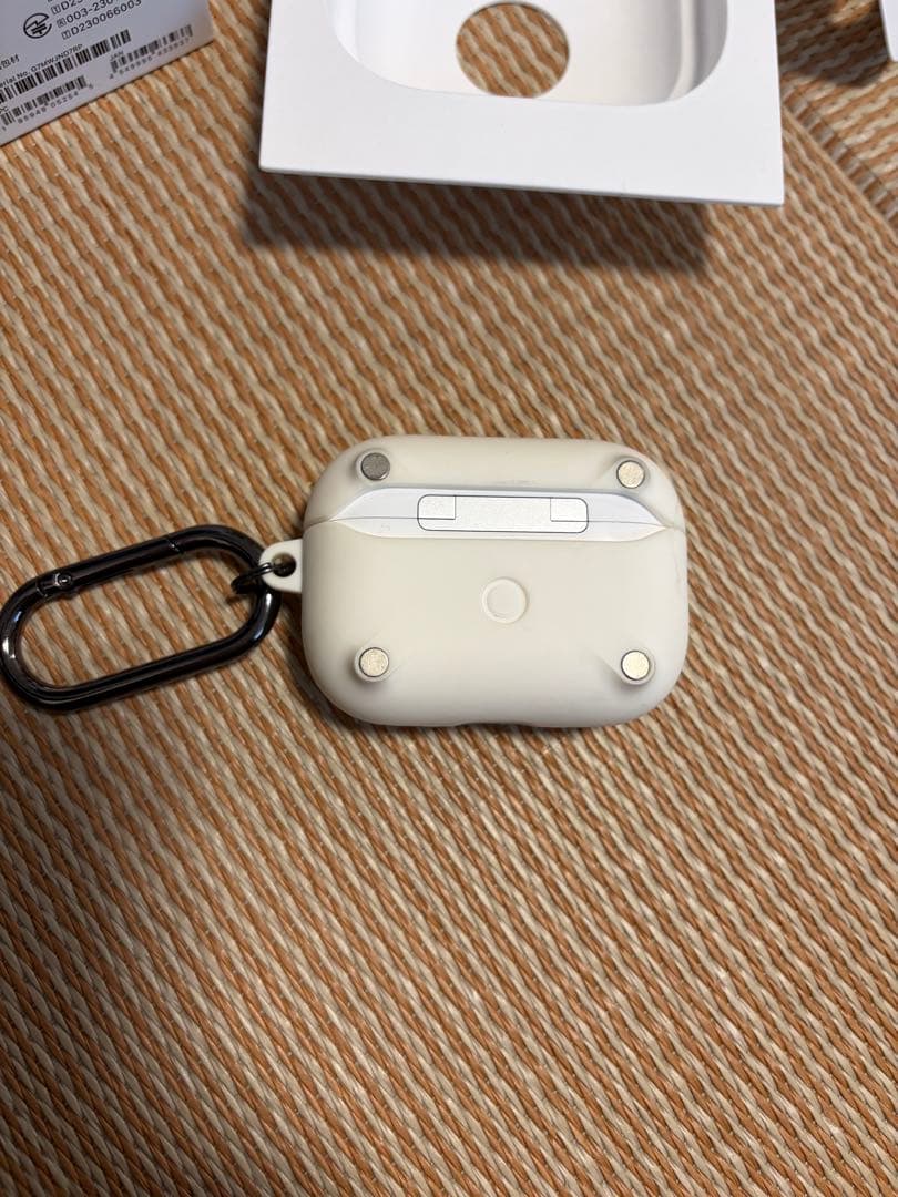 k-k AirPods pro2 本体 ホワイト 付属品付き