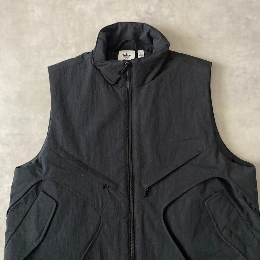 トップス adidas Multi-Pocket Vest