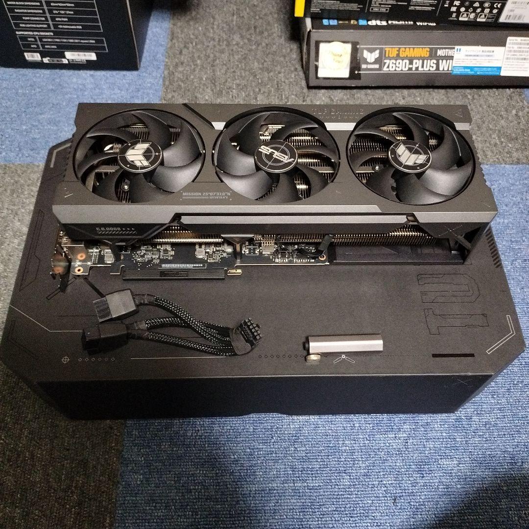 グラフィックボード・グラボ・ビデオカード ASUS TUF Gaming GeForce RTX 4080 OC 16GB