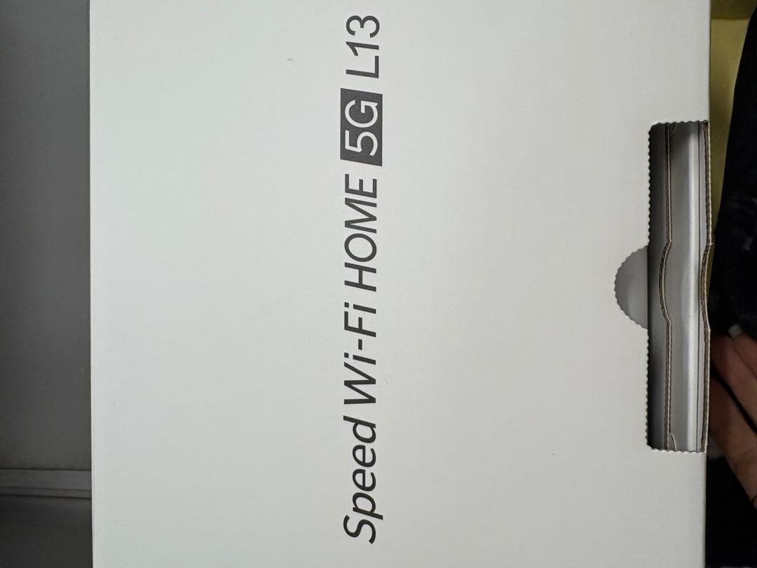 Speed Wi-Fi  5G L13 本体