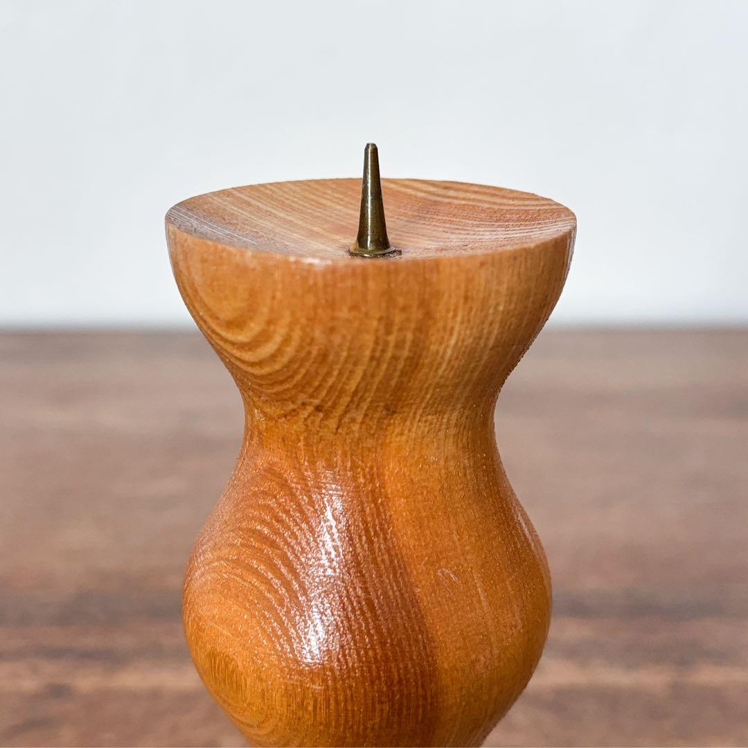 けれたろさまおまとめ同梱【東ドイツ 木製のキャンドルスタンド2つ】ヴィンテージ