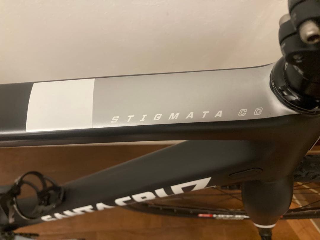 SANTACRUZ STIGMATA CC 56サイズ