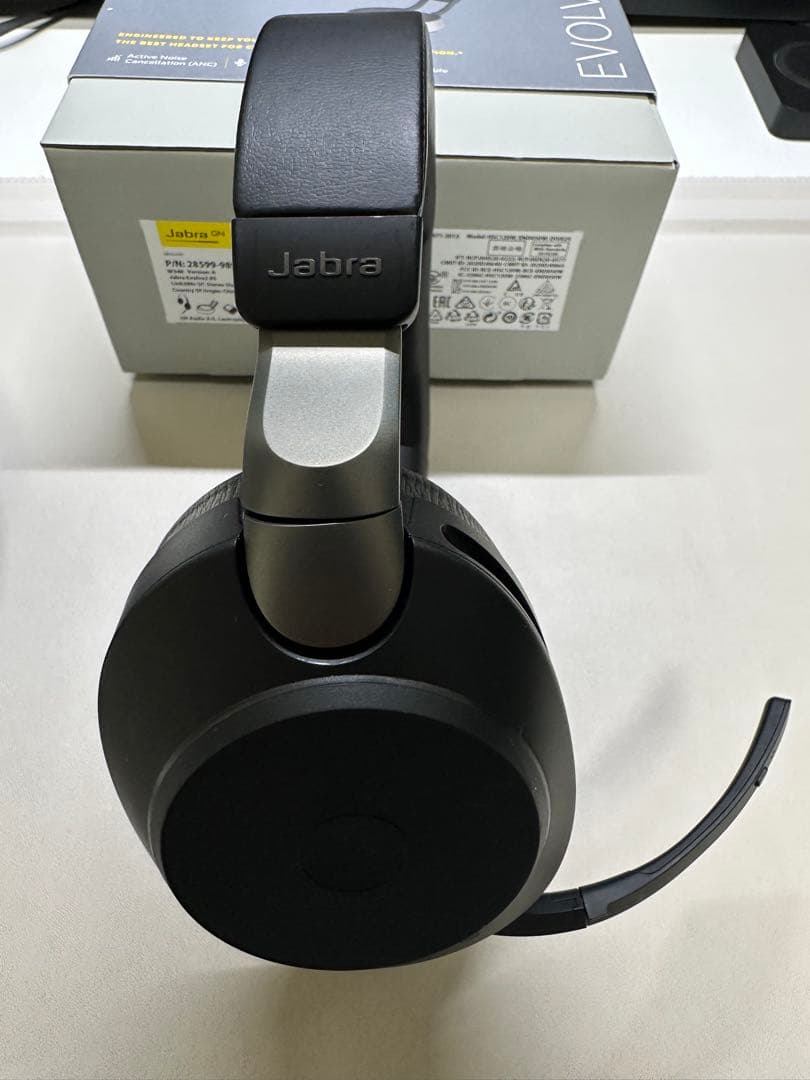 美品Jabra Evolve2 85 USB-Cヘッドホン充電スタンド付き