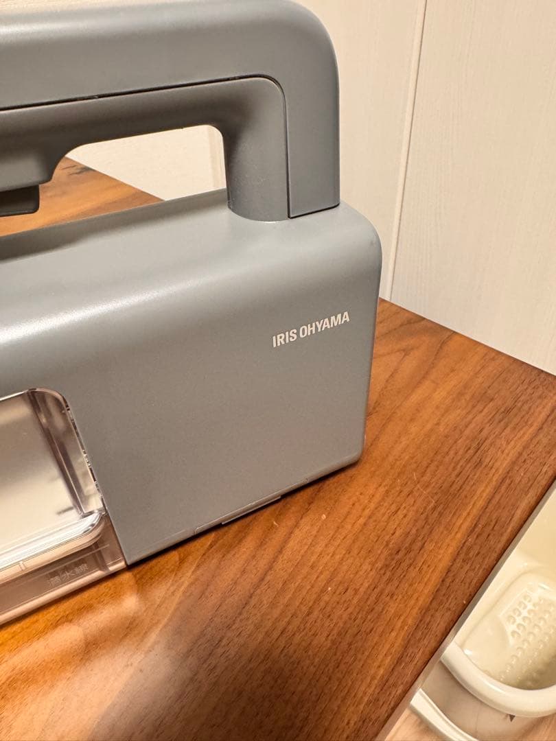 アイリスオーヤマ リンサークリーナー ハンディコードレス 布用車のシートも洗える