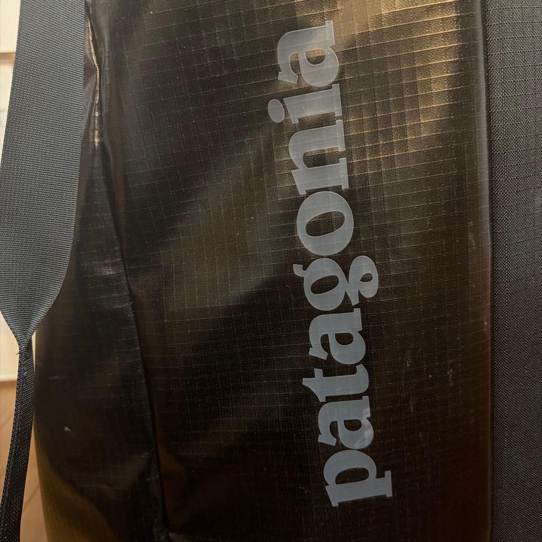 Patagonia ブラックホール・ウィールド・ダッフル 100L