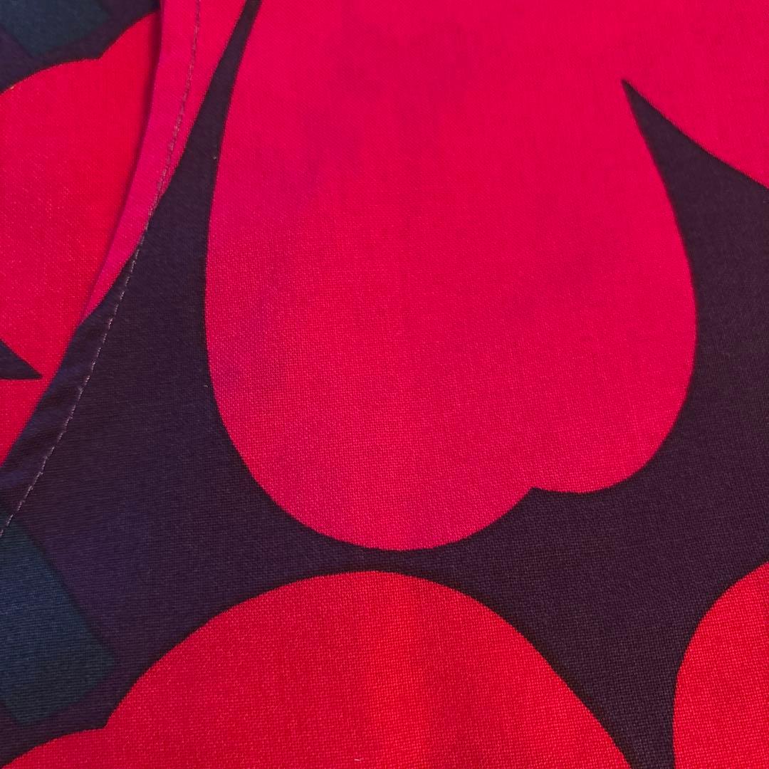 新品　marimekkoマリメッコ エプロン　ウニッコ