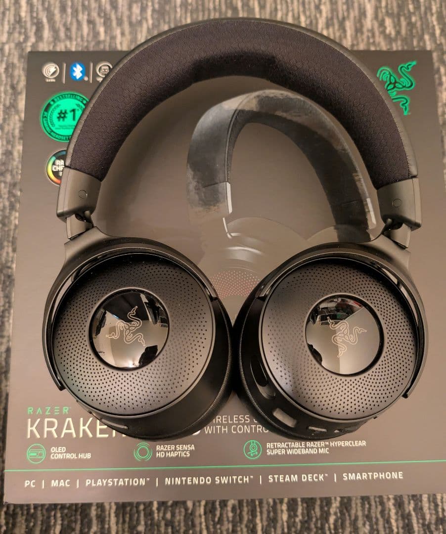 Razer KRAKEN V4 PRO ゲーミングヘッドセット