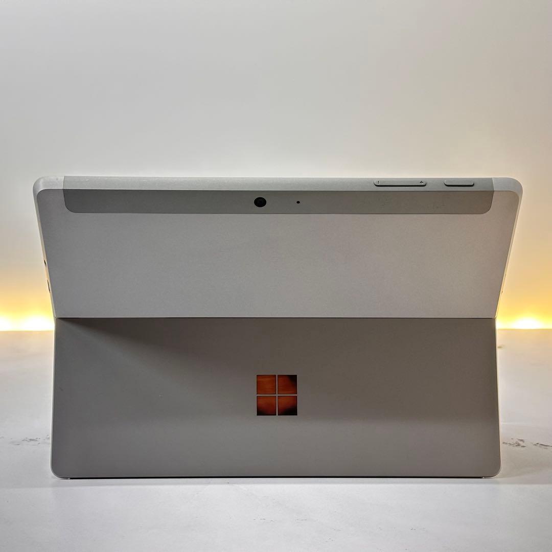 【準新品使用回数1回】Surface Go3 LTE Corei3/8/128